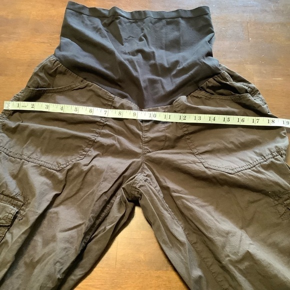 MOTHERHOOD Maternity Khaki Pants. Size S - Picture 9 of 10